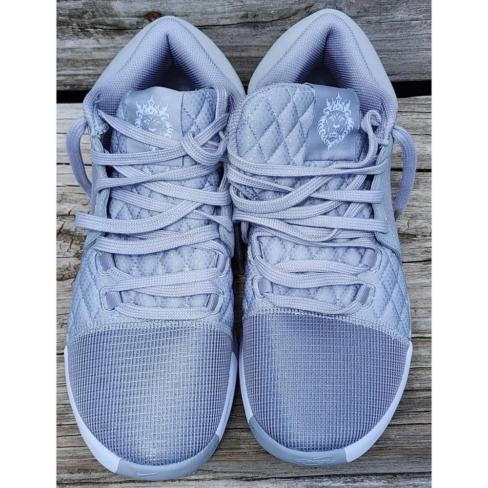 Nike LeBron Witness 8 Light Grey White Basketball Shoes FB9944-001 Mens 9.5